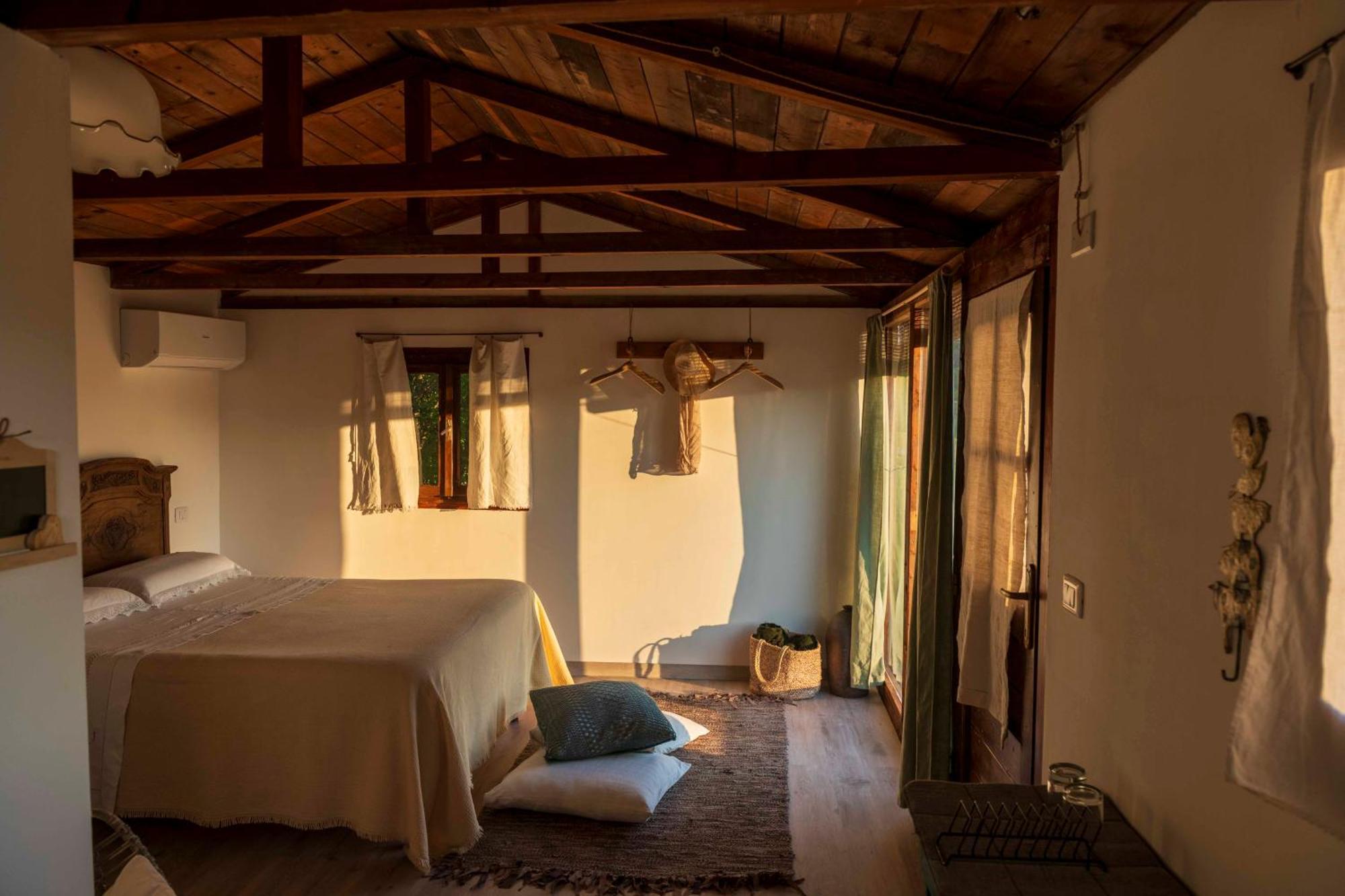 Le Bumbarelle Bed & Breakfast Tavoleto Exterior photo
