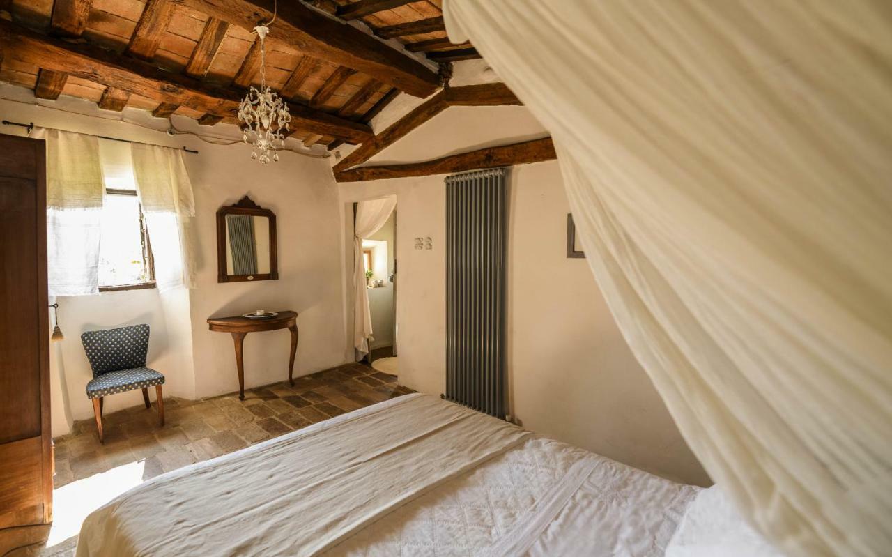 Le Bumbarelle Bed & Breakfast Tavoleto Exterior photo