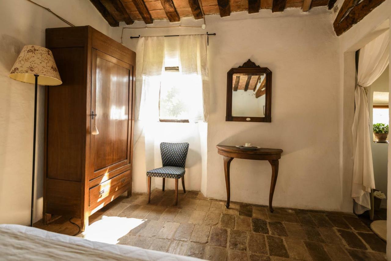 Le Bumbarelle Bed & Breakfast Tavoleto Exterior photo